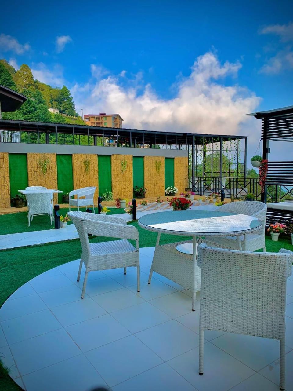 The Bliss Avenue Hotels مورى المظهر الخارجي الصورة